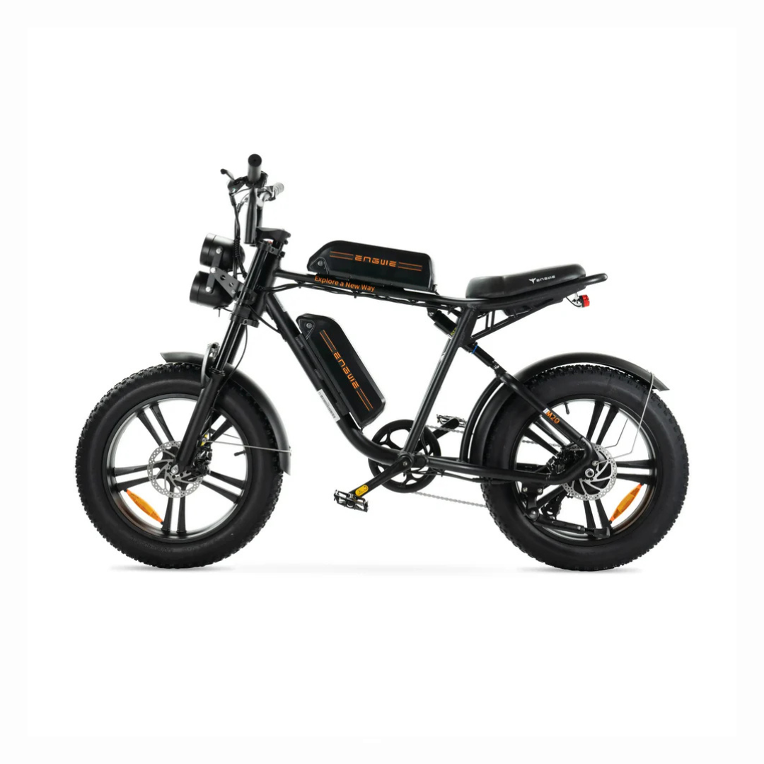 ENGWE M20 fatbike – zijaanzicht met lichtgewicht aluminium frame